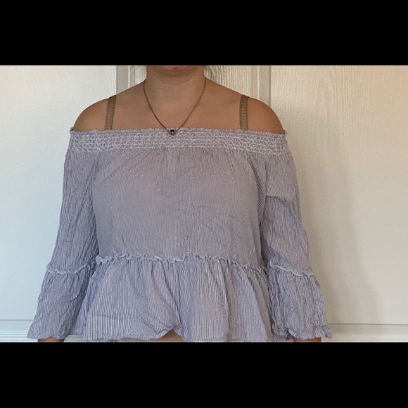 Off the shoulder blouse - Picture 4 of 5